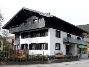 zentrale Lage der d'Alpen Apartments