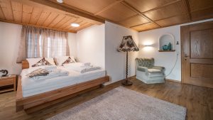 d'Alpen Apartments – Edelweiß Apartment – Bett